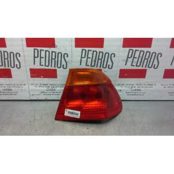 PILOTO TRASERO DERECHO 8364922 