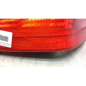 Recambio de piloto trasero derecho para bmw serie 3 berlina (e46) 318i referencia OEM IAM 8364922  