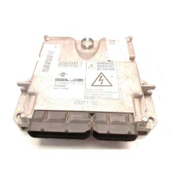 Recambio de centralita motor uce para nissan cabstar 09.06 referencia OEM IAM 23710422502 5275800733 05071102