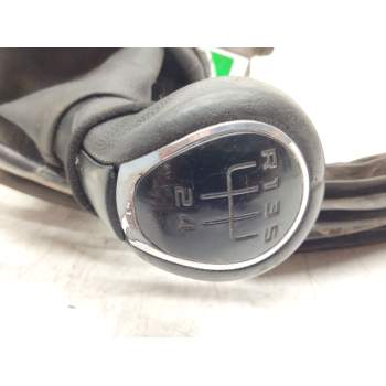 Recambio de palanca cambio para skoda fabia (5j2 ) 1.2 referencia OEM IAM 6Q0711049CG  