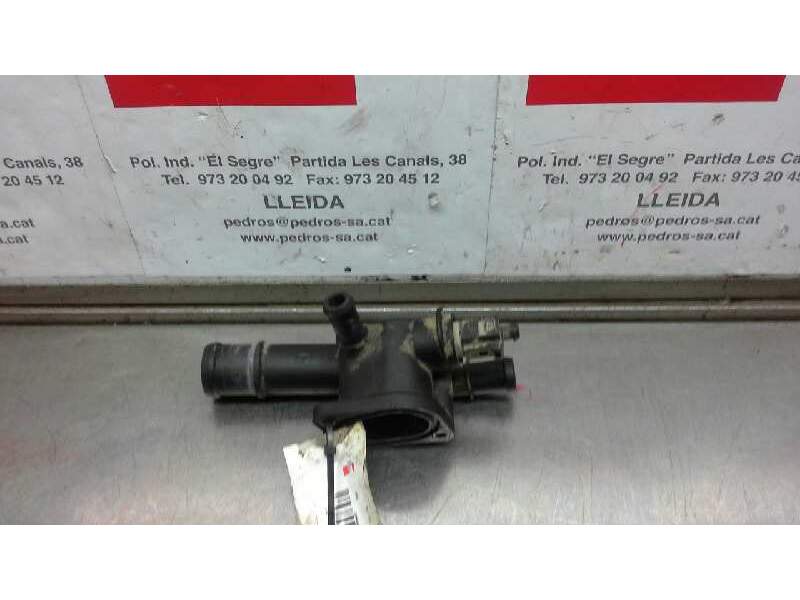 Recambio de caja termostato para volkswagen jetta (1k2) trendline referencia OEM IAM 038121132D  