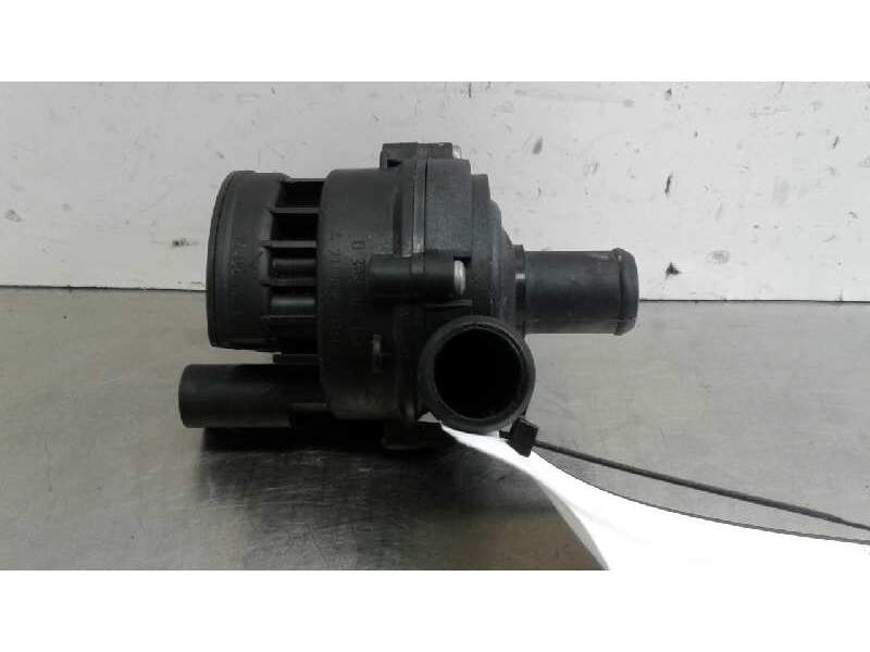 Recambio de bomba agua electrica para mercedes-benz clase cla (w117) 2.1 cdi cat referencia OEM IAM 0392023000  