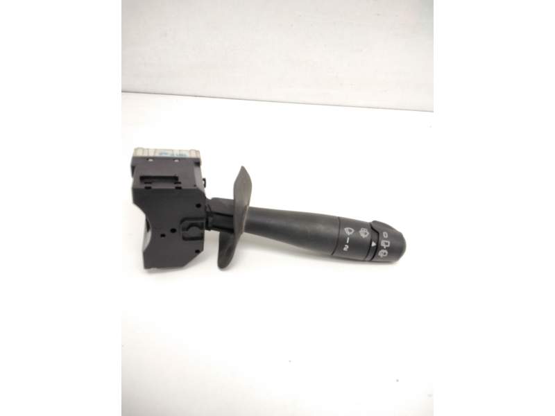 Recambio de mando limpia para renault clio ii fase ii (b/cb0) dynamique referencia OEM IAM 251464 VALEO 6164 