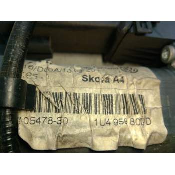 Recambio de elevalunas delantero derecho para skoda octavia i (1u2) 1.9 tdi referencia OEM IAM 1U1837402  