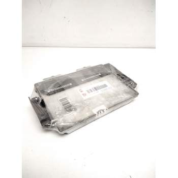 Recambio de centralita motor uce para peugeot 206 berlina xr referencia OEM IAM 9641390180 80924D 9646672880