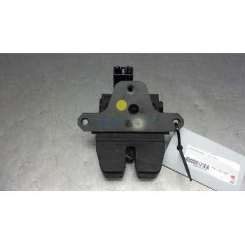 CERRADURA MALETERO / PORTON 