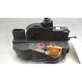 Recambio de cerradura puerta delantera derecha para opel insignia berlina 2.0 cdti referencia OEM IAM   