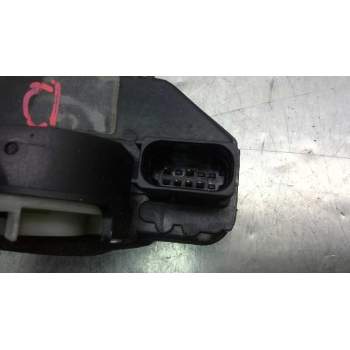 Recambio de cerradura puerta delantera derecha para opel insignia berlina 2.0 cdti referencia OEM IAM   