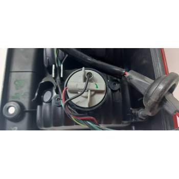 Recambio de piloto trasero izquierdo para nissan pathfinder (r51) referencia OEM IAM 22016550  