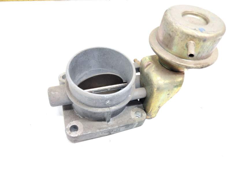 Recambio de cuerpo de mariposa para nissan serena (c23m) referencia OEM IAM 71425403  