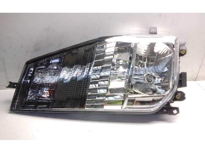 Recambio de faro derecho para renault maxity referencia OEM IAM 89317221 26010MB50A 