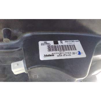 Recambio de faro derecho para renault maxity referencia OEM IAM 89317221 26010MB50A 