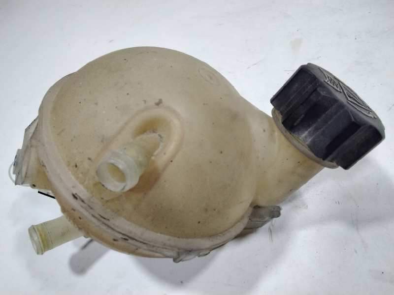Recambio de deposito expansion para peugeot 308 premium referencia OEM IAM 1323AH  