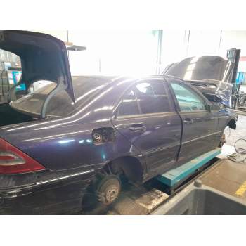 mercedes-benz clase c (w203) del año 2004