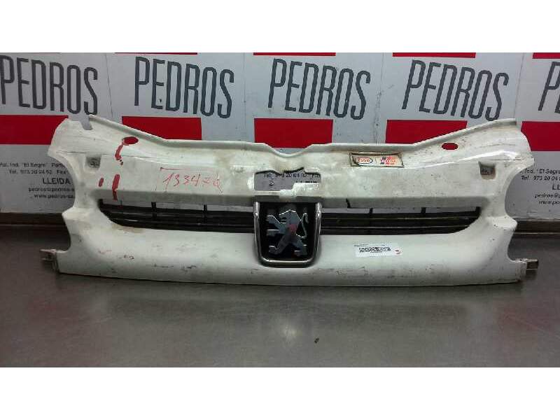 Recambio de rejilla delantera para peugeot partner (s1) 2.0 hdi cat referencia OEM IAM   