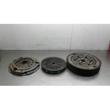 Recambio de kit embrague para nissan qashqai (j10) tekna referencia OEM IAM   