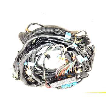 Recambio de instalacion electrica completa para nissan patrol gr iv (y60, gr) 4.2 cat referencia OEM IAM 24010Y9560  