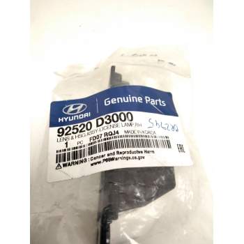 Recambio de piloto matricula para hyundai i30 (gd) 1.6 gdi referencia OEM IAM 92520 D3000  