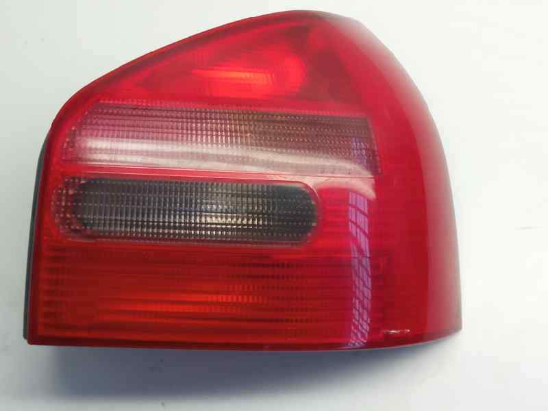 Recambio de piloto trasero derecho para audi a3 (8l) 1.8 ambiente referencia OEM IAM 8L0945096 290702 