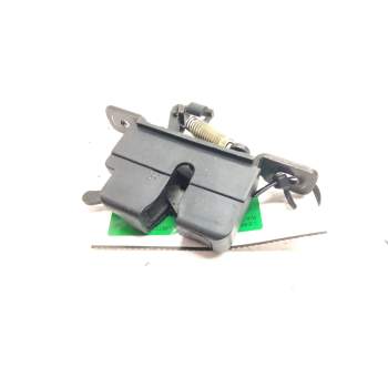 Recambio de cerradura maletero / porton para kia sephia ll 1.5 cat referencia OEM IAM   