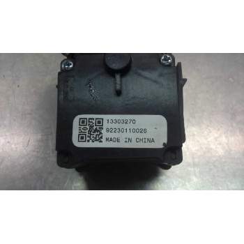Recambio de mando limpia para opel insignia berlina excellence referencia OEM IAM 13303270 92230110026 