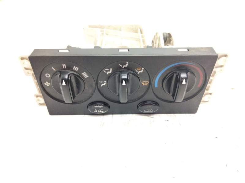 Recambio de mando calefaccion aire acondicionado para kia sephia ll 1.5 cat referencia OEM IAM   