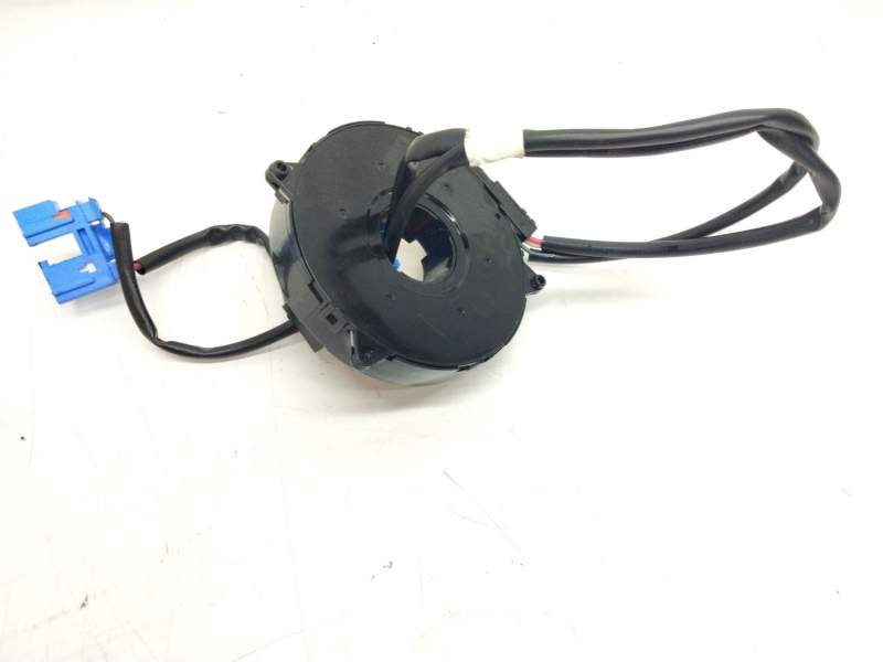Recambio de anillo airbag para kia sephia ll 1.5 cat referencia OEM IAM SQ0RA37005  