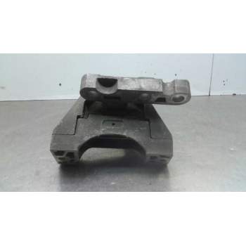 Recambio de soporte motor izquierdo superior para opel vectra c berlina design referencia OEM IAM V04658  