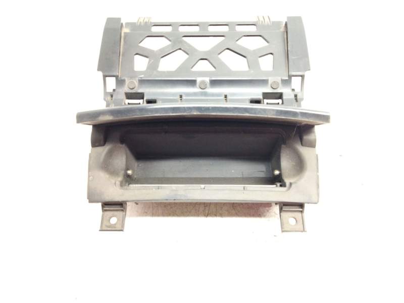Recambio de cenicero para audi a3 sportback (8p) 2.0 tdi referencia OEM IAM 8P857951  