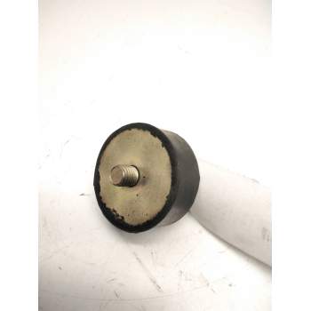 Recambio de insulator para nissan referencia OEM IAM SILENTBLOCK  