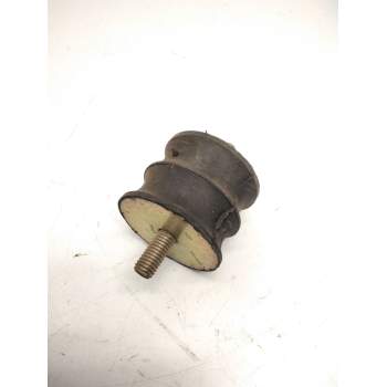 Recambio de soporte silenciador para nissan referencia OEM IAM SILENTBLOCK  