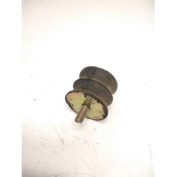Recambio de soporte silenciador para nissan referencia OEM IAM SILENTBLOCK  