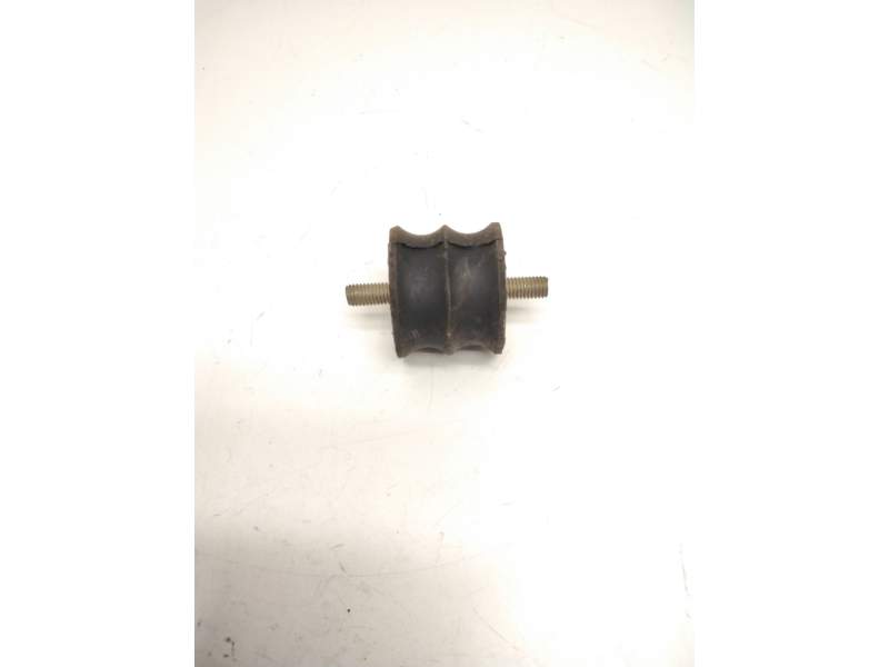 Recambio de soporte silenciador para nissan referencia OEM IAM SILENTBLOCK  