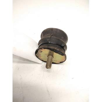Recambio de soporte silenciador para nissan referencia OEM IAM SILENTBLOCK  
