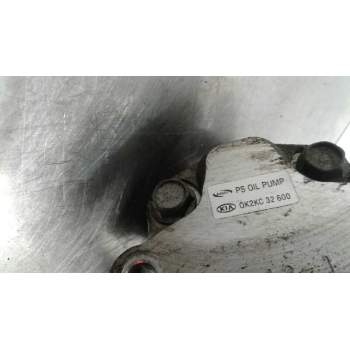 Recambio de bomba direccion para kia carens 2.0 crdi ex monovolumen referencia OEM IAM OK2KC32600  