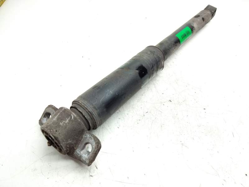 Recambio de amortiguador trasero izquierdo para opel zafira tourer referencia OEM IAM 13351720  