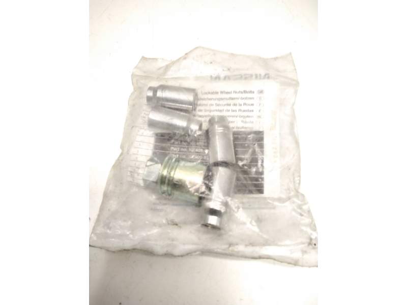 Recambio de juego tornillos ruedas para nissan referencia OEM IAM KE40989922ND  
