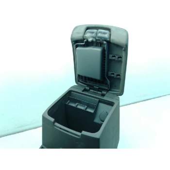 Recambio de apoyabrazos central para nissan navara pick-up (d40m) 2.5 dci cat referencia OEM IAM   