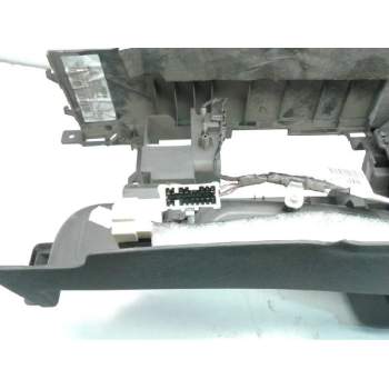 Recambio de apoyabrazos central para nissan navara pick-up (d40m) 2.5 dci cat referencia OEM IAM Q05081  
