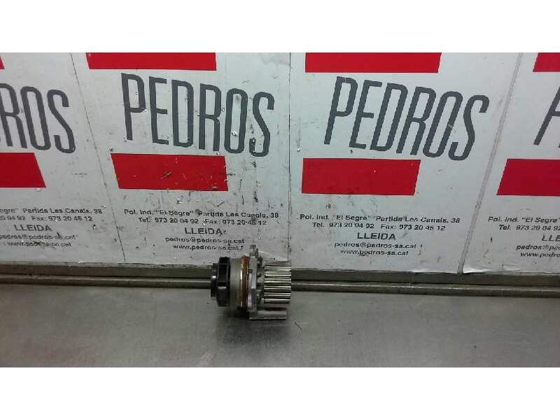 Recambio de bomba agua para seat leon (1m1) sport referencia OEM IAM   