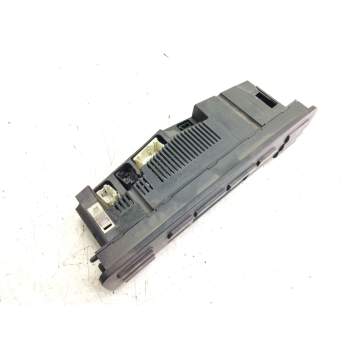 Recambio de mando climatizador para bmw serie 3 berlina (e46) 320d referencia OEM IAM 8382446  