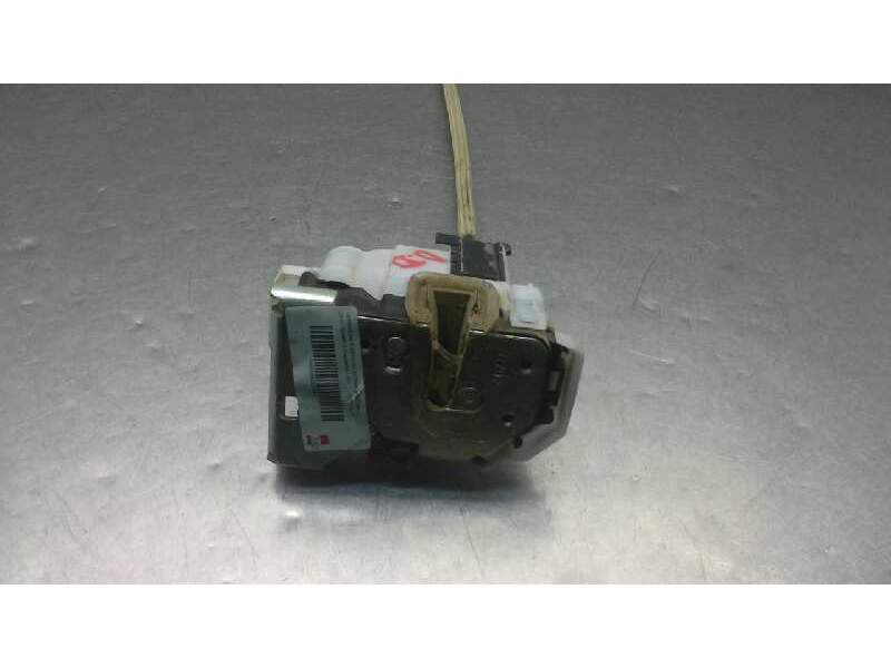 Recambio de cerradura puerta delantera derecha para opel combo d expression l1h1 referencia OEM IAM   
