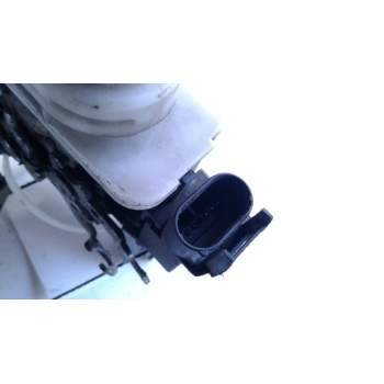 Recambio de cerradura puerta delantera derecha para renault kangoo (f/kc0) authentique 4x4 referencia OEM IAM 7701046800  
