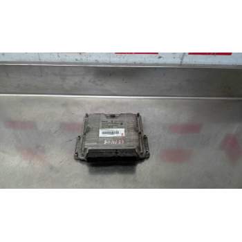 CENTRALITA MOTOR UCE 0281010290 P04727661AD 