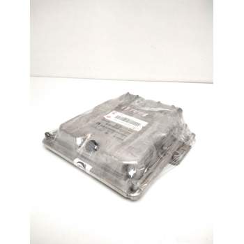 Recambio de centralita motor uce para chrysler voyager (rg) 2.5 crd se referencia OEM IAM 0281010290 P04727661AD 