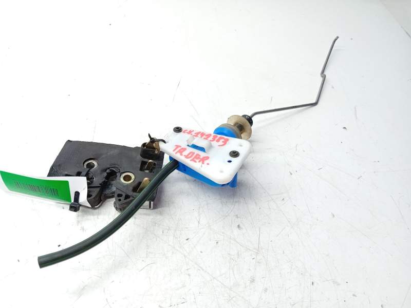 Recambio de cerradura puerta trasera derecha para audi 80/90 (893) 90 referencia OEM IAM   