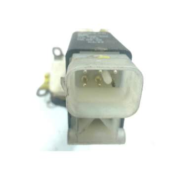 Recambio de cerradura puerta delantera derecha para opel astra f berlina básico referencia OEM IAM 134179  