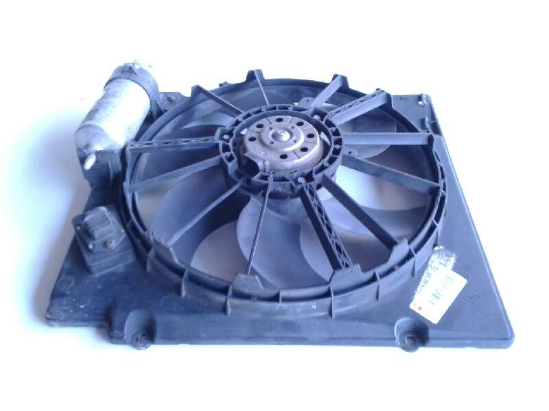 Recambio de electroventilador para renault megane i classic (la0) 1.9 dti rn (laon) referencia OEM IAM 7701070217  