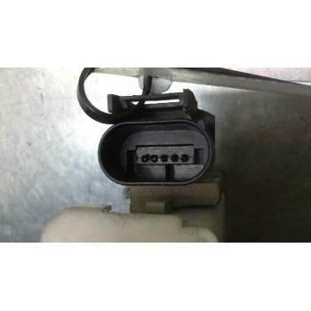 Recambio de cerradura puerta delantera derecha para audi a4 berlina (b5) 1.8 t referencia OEM IAM   