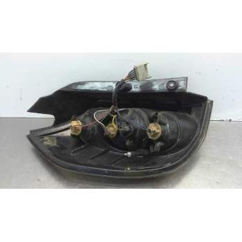 Recambio de piloto trasero derecho para renault scenic ii 1.9 dci diesel referencia OEM IAM HU156TB  